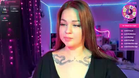 Snapshot of kokokolla chatting on 11-28-25, 09:39 Mia online show from 11-28-25, 09:39