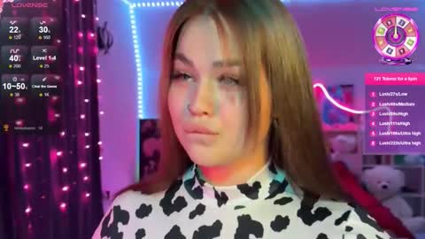 Snapshot of kokokolla chatting on 12-04-25, 12:58 Mia online show from 12-04-25, 12:58