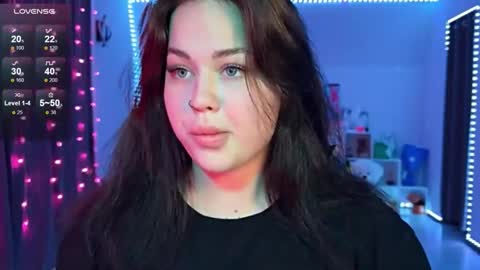 Snapshot of kokokolla chatting on 01-08-26, 08:00 Mia online show from 01-08-26, 08:00