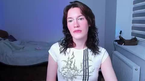 Snapshot of kolette_gray chatting on 10-15-25, 10:26 Kolette online show from 10-15-25, 10:26