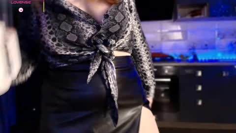 Snapshot of konfetochka77 chatting on 04-25-26, 02:25 SexyCandyXXX online show from 04-25-26, 02:25