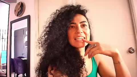 Snapshot of koral369_ chatting on 06-10-26, 05:56 Koral online show from 06-10-26, 05:56