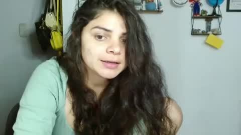 Snapshot of koranikky08 chatting on 01-29-25, 12:33 Karoll online show from 01-29-25, 12:33