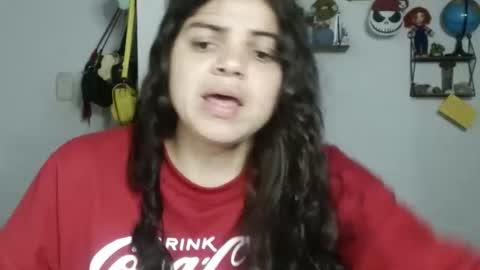 Snapshot of koranikky08 chatting on 02-11-25, 12:17 Karoll online show from 02-11-25, 12:17