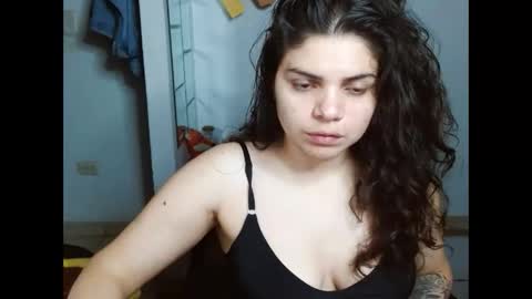 Karoll online show from 11-06-25, 02:12