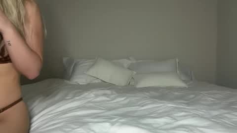 Korina online show from 04-11-26, 12:15