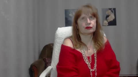 Snapshot of koroleva70 chatting on 12-13-24, 07:10 VIKA online show from 12-13-24, 07:10