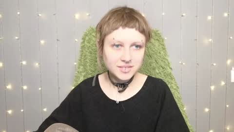 Snapshot of kortny_yo chatting on 12-28-24, 08:36 Kortny online show from 12-28-24, 08:36