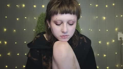 Snapshot of kortny_yo chatting on 02-13-25, 05:05 Kortny online show from 02-13-25, 05:05