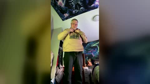 Snapshot of korysmith568 chatting on 05-10-26, 03:01 korysmith568 online show from 05-10-26, 03:01