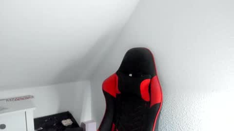 Bartek online show from 12-16-25, 06:51