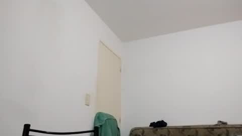 Facu online show from 01-11-25, 04:46