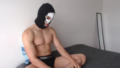 Snapshot of kraison66 chatting on 05-08-26, 03:28 kraison66 online show from 05-08-26, 03:28
