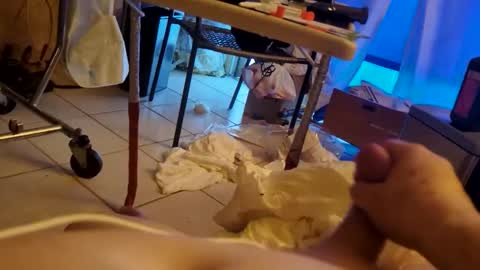 Snapshot of krastheman chatting on 09-19-25, 06:19 KrasTheMan online show from 09-19-25, 06:19