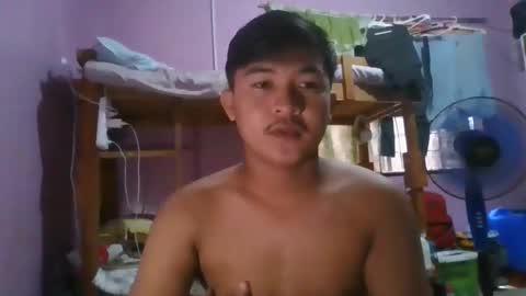 Snapshot of krezikeed chatting on 09-13-25, 04:12 krezikeed online show from 09-13-25, 04:12