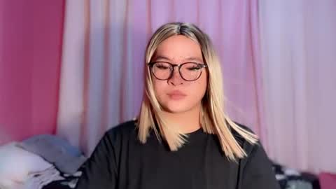 krezikeed online show from 06-20-26, 02:42