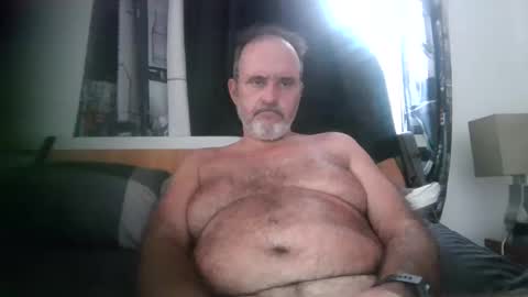 Snapshot of krioscyprus chatting on 10-24-25, 12:12 Krios online show from 10-24-25, 12:12