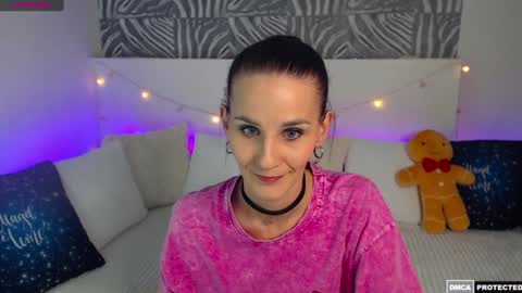 Snapshot of kris_167 chatting on 12-30-24, 10:23 Kris online show from 12-30-24, 10:23