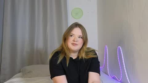 kris_big_assmom online show from 04-01-26, 12:28