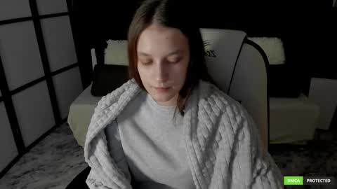 krisdoeil online show from 12-14-25, 02:17