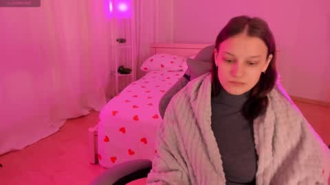 Snapshot of krisdoeil chatting on 03-03-26, 02:18 krisdoeil online show from 03-03-26, 02:18