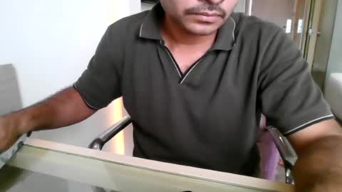 Snapshot of krishna21332 chatting on 07-04-26, 10:43 Indian big dick sexy .. online show from 07-04-26, 10:43