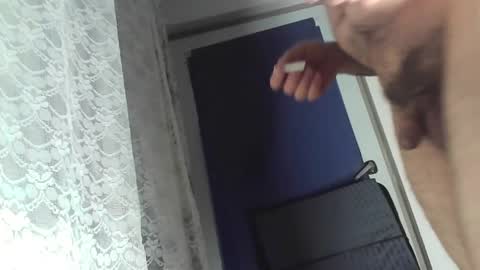 Snapshot of krisp76 chatting on 12-25-24, 10:59 krisp76 online show from 12-25-24, 10:59