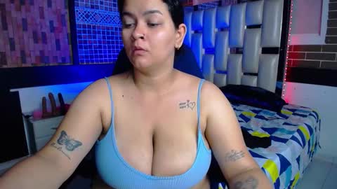 kriss_sweetboobs online show from 02-01-26, 12:04