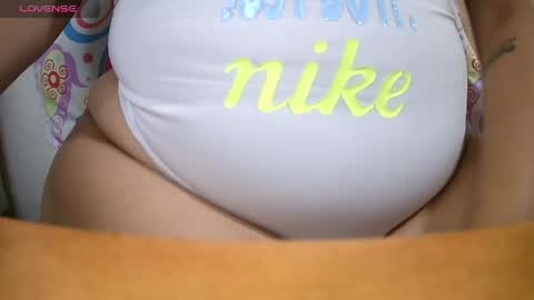 krissone online show from 04-24-26, 10:23