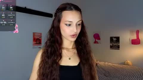 Snapshot of krisss__kisss chatting on 07-07-26, 05:28 Kriss online show from 07-07-26, 05:28