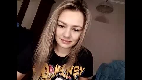 KrissSexi online show from 01-30-25, 01:53