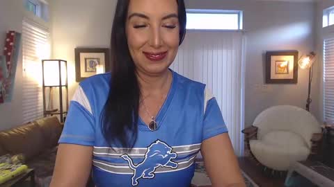 Krissy online show from 01-18-25, 12:36