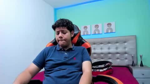 krist_palma online show from 02-18-25, 09:20