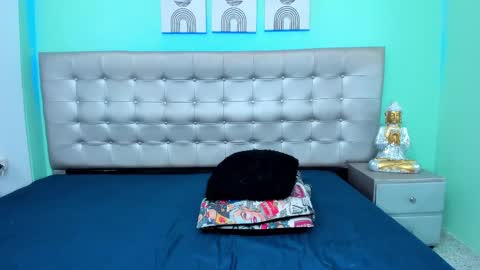 krist_palma online show from 03-01-25, 07:37