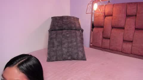 Snapshot of kristakinnky chatting on 04-22-26, 11:56 BETANIA online show from 04-22-26, 11:56
