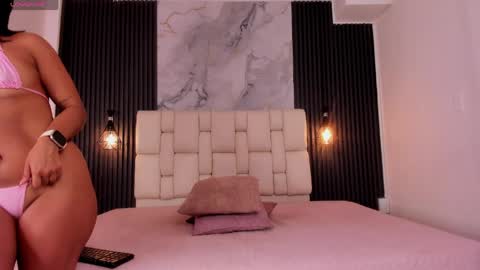 Snapshot of kristakinnky chatting on 05-19-26, 12:22 BETANIA online show from 05-19-26, 12:22