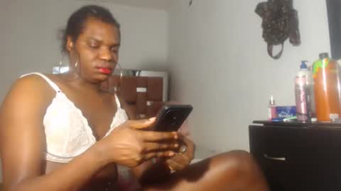 kristal_cox2 online show from 04-18-26, 09:24