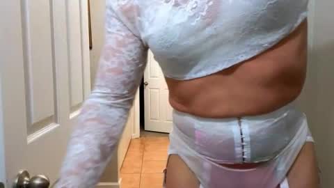 Snapshot of kristal_mountain chatting on 02-04-26, 05:24 Kristal Mountain online show from 02-04-26, 05:24