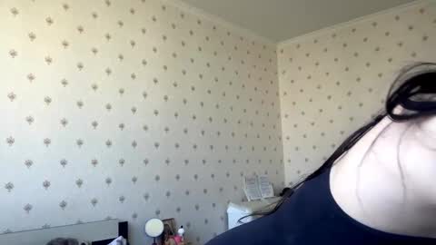 Snapshot of kristaldegeyter chatting on 05-06-26, 09:47 Kristal online show from 05-06-26, 09:47