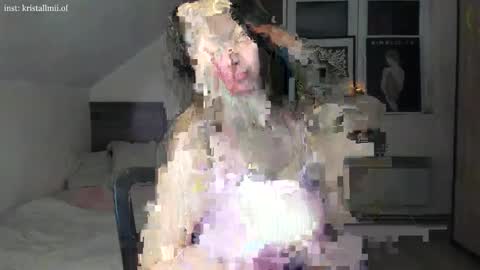 kristallmii_premium online show from 12-20-25, 08:16