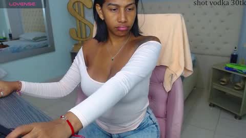 Snapshot of kristel_lee chatting on 01-15-25, 01:09 kristel_lee online show from 01-15-25, 01:09