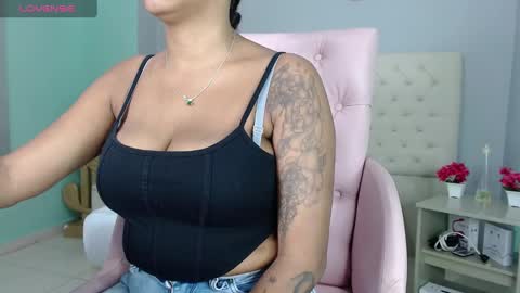 Snapshot of kristel_lee chatting on 03-10-25, 12:26 kristel_lee online show from 03-10-25, 12:26