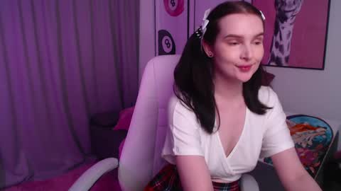 Sophia online show from 05-10-26, 01:11