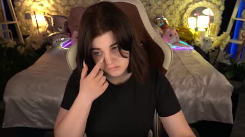kristifoxy online show from 06-03-26, 12:30