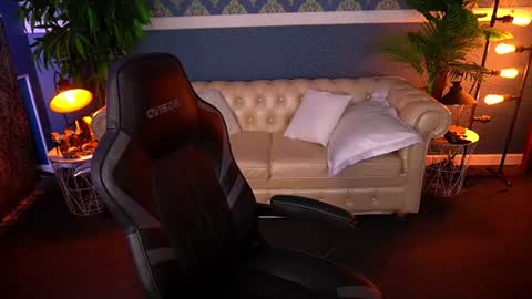 kristifoxy online show from 06-20-26, 12:41