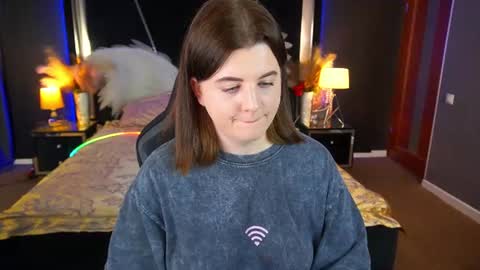 kristifoxy online show from 06-25-26, 12:53
