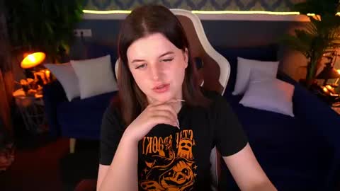 kristifoxy online show from 07-21-26, 12:40