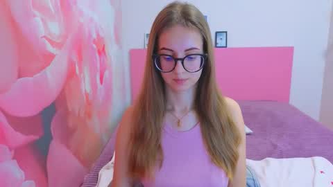 Kristina Adel online show from 01-09-26, 08:17