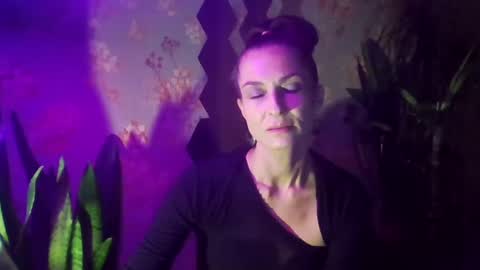 Kristina online show from 12-14-24, 08:08