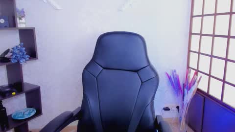 Kristi online show from 02-21-25, 08:40